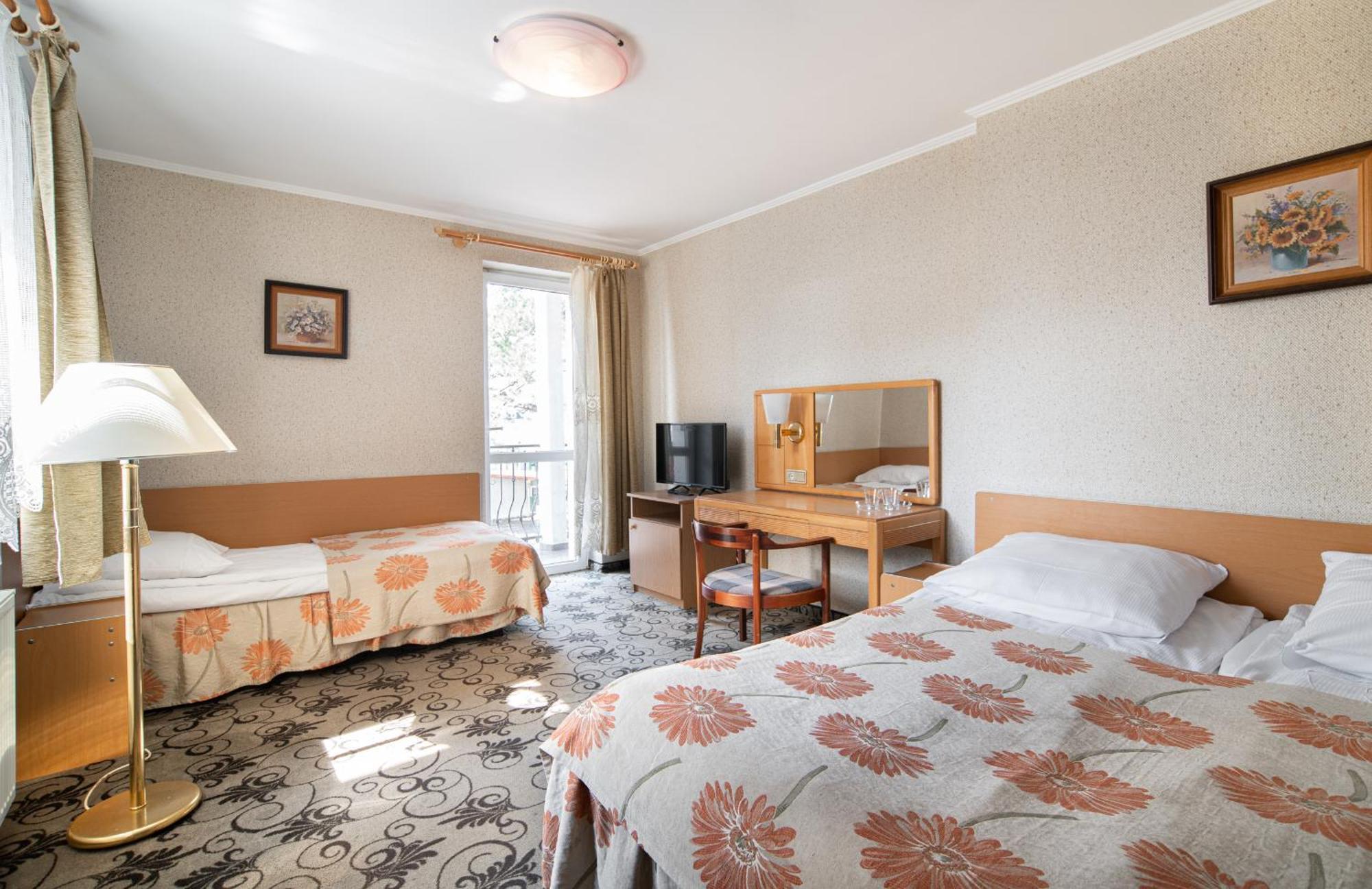 Osrodek Wczasowy Marevita Dziwnowek Exterior photo
